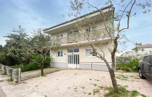 1 Bedroom Nice Apartment In Krk