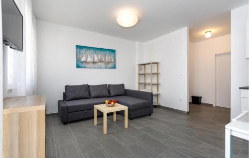 1 Bedroom Nice Apartment In Krk
