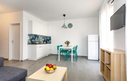 1 Bedroom Nice Apartment In Krk