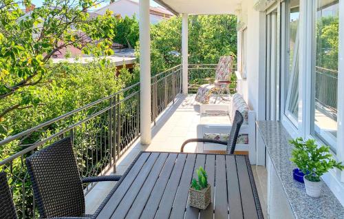 Amazing Apartment In Krk With Wifi