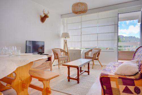 L'Éterlodge Cosy - Au pied des pistes à Chamrousse - Ski in - Ski out - WIFI Fibre - Idéal Séjours Famille ou Amis - Jusqu'à 4 personnes