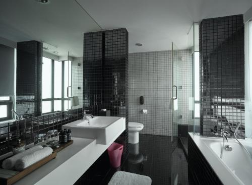 Et bad på G Hotel Gurney