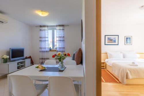 Apartment Nensi