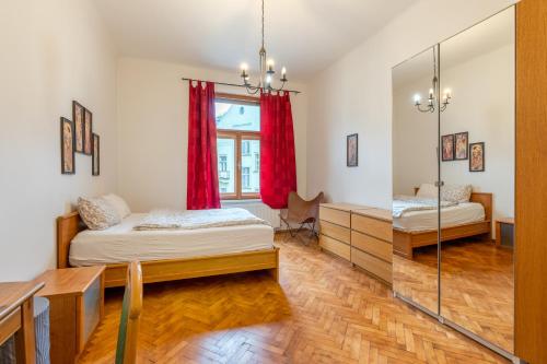 SUPERIOR Old town 2bdr apartment in city centre