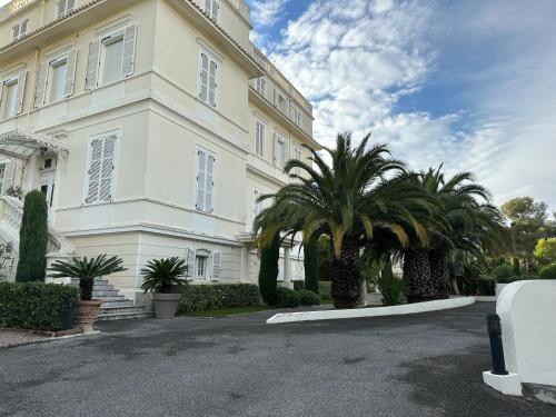 Les Palmiers de Santa Lucia - vue mer piscine Saint Raphaël
