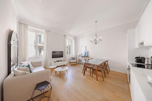 Cannes - Charming 3 bedrooms bourgeois apartment - LEC2