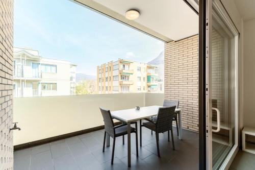 Mola Apartments Lugano by Quokka 360 - Terrace and Parking