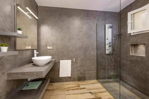 Villa Casa David by Villa Plus