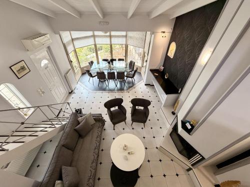 Natalie Apartments Athens Airport