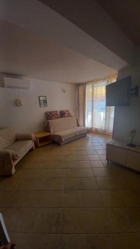 Apartment Kristofor-Rab, Palit