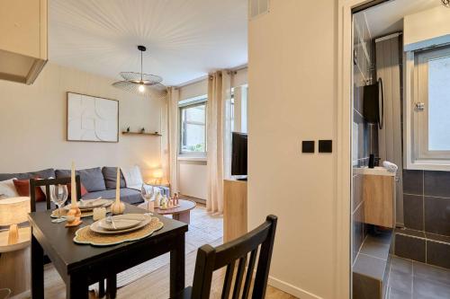 Charming Suite center of Paris Le Marais