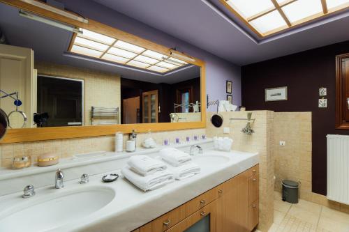Anna's Mansion tesisinde bir banyo