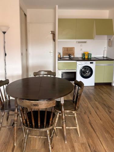 Comfortable 40 m apartment with sea view