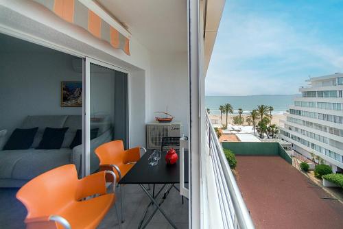 WELCS APARTAMENTO 358 EMP con terraza con vista