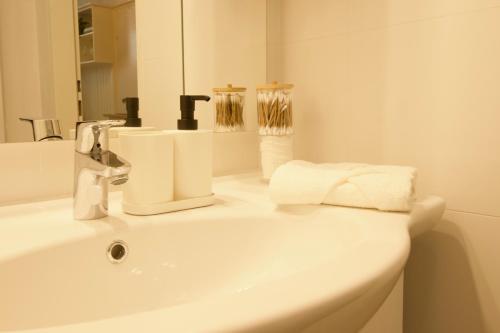 CityFlow Cozy Retreat