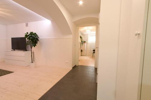 CityFlow Cozy Retreat