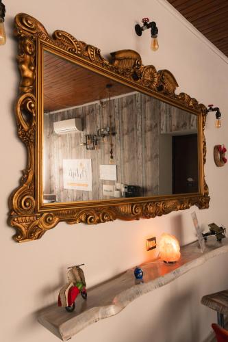 Artisti Sustinea Rooms