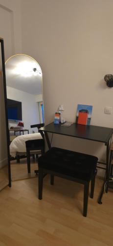 Grande chambre calme et confortable Centre Strasbourg Gare