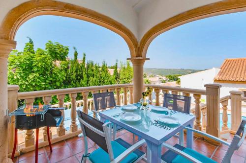 Villa Aneto by Villa Plus