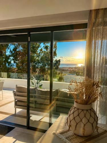 Luxury Penthouse with panoramic Sea & Mountain Views