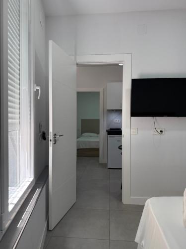 ZONAs 1 APARTAMENTO DE 2 HABITACIONES