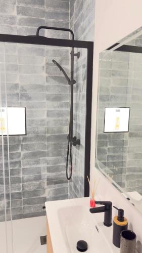 Modern Loft, 10 min Walk to Malaga Old Town