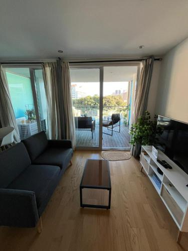 Foto VV - Gibraltar Luxury with Rooftop Pools & Views 3