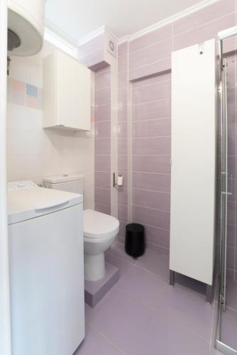 EliseLoutrakiApartment
