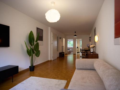 Central Vintage Apartment with Free BaselCard