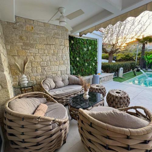 villa MEDITERAN