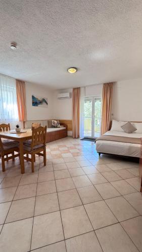 Olive Tree Apartment