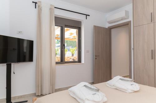 Ena & Ena Signature Seaview Homes