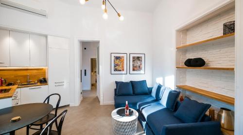 Athenea Hill Suites