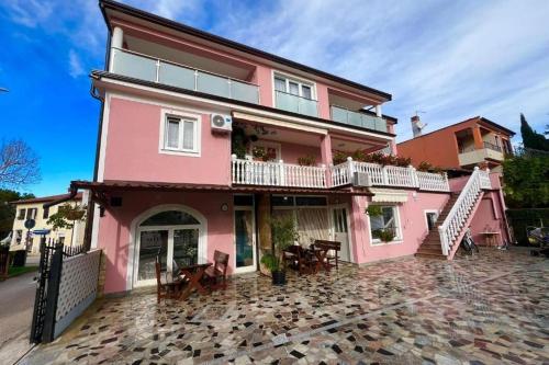 Apartments by the sea Novigrad - 19130