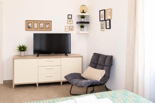 Tiburtina Apartment by RHR