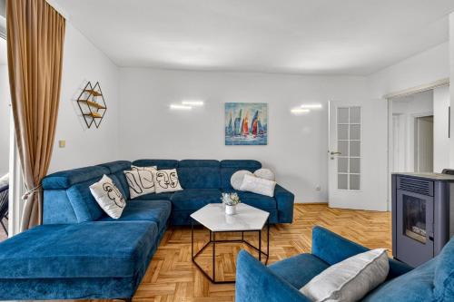 Apartment Sea Breeze