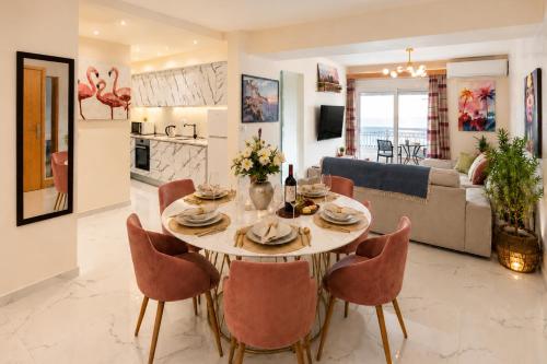 New Luxurious apartment - 1 minute from Elli Beach