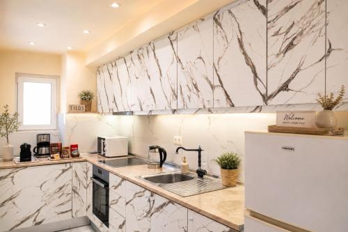 New Luxurious apartment - 1 minute from Elli Beach