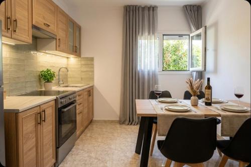 Lemon Suites 2