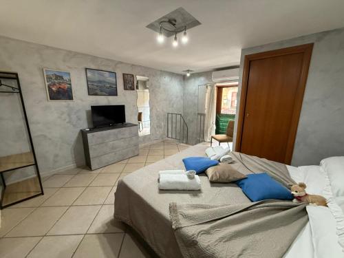 Scotti House