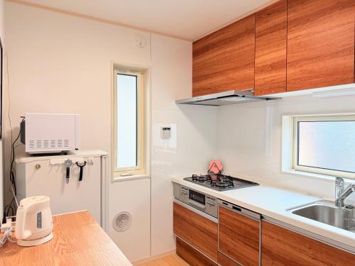 SHIRO HOUSE OJi