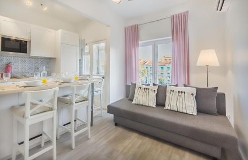Roma Cozy Flat with Balcony