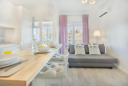 Roma Cozy Flat with Balcony