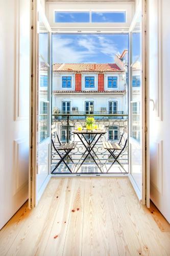 Life is Good in Lisbon Baixa