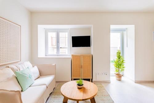 Lapa Getaway Studio with Swimming Pool