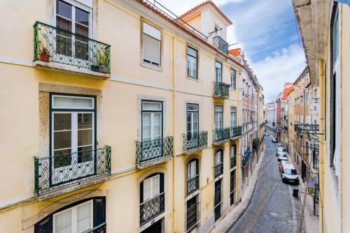 1BR Apartment - Downtown Lisbon Chiado