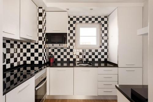 Lisbon Exclusive | Bairro Alto Feel