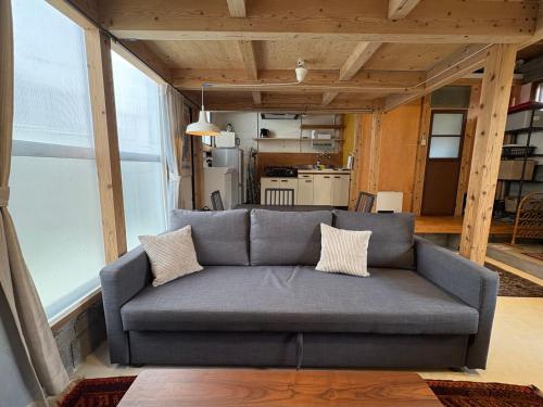 Obi House C2