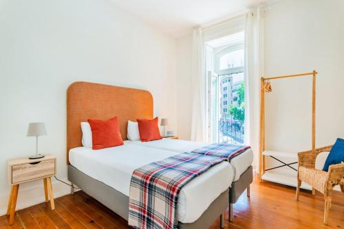 Conde 3BDR Luxury with Balcony