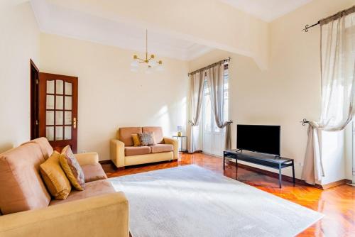 Marquês de Pombal Classical Living